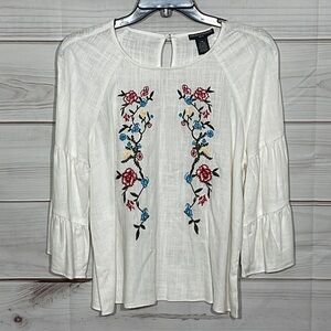 NWT Chelsea & Theodore White Embroidered Linen Blend Top Tiered Sleeves